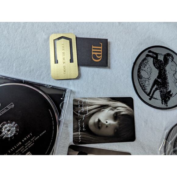 Taylor Swift The Tortured Poets Department Deluxe CD The Black Dog TTPD - Picture 8 of 14